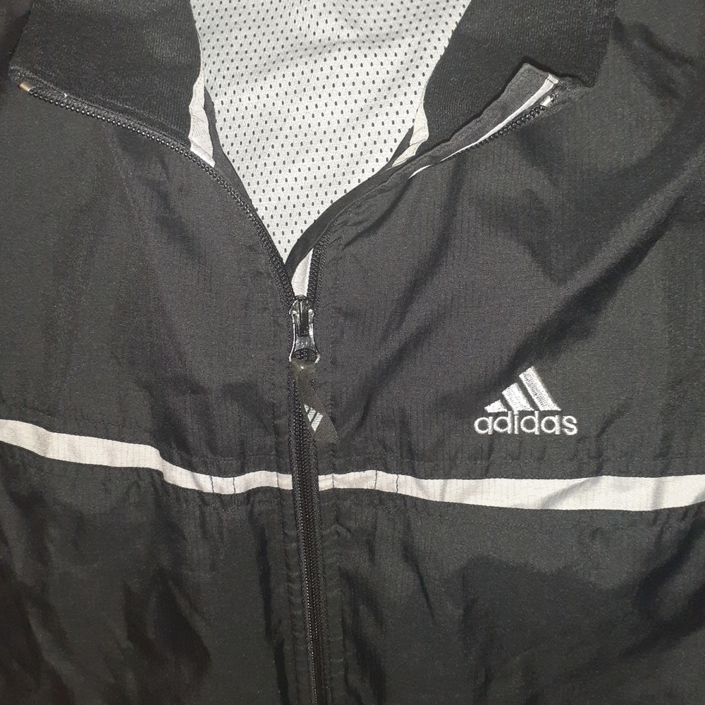 Mens Adidas Windbreaker Jacket Nylon Black Gray Size M - Picture 2 of 8
